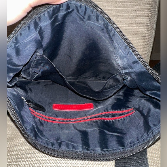 Tommy Hilfiger Bag - Picture 4 of 5